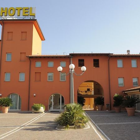 Hotel Plazza Porcari المظهر الخارجي الصورة