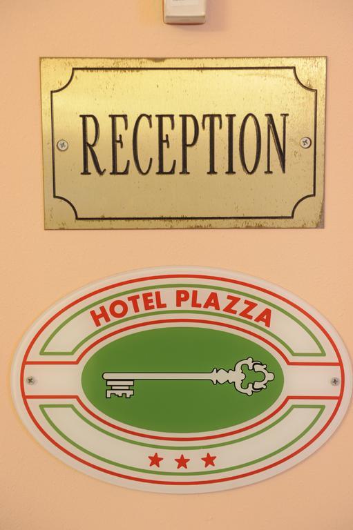 Hotel Plazza Porcari المظهر الخارجي الصورة